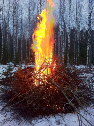 f62d9d4a76b80b1d65cbd30327bcd9fd