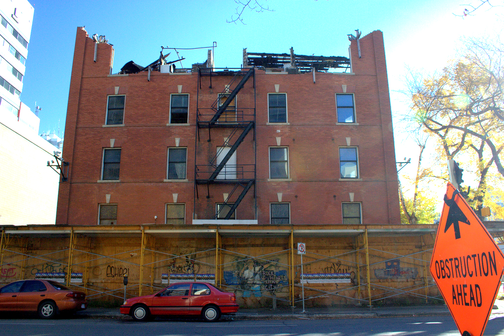 side-view_jerryaulenbach